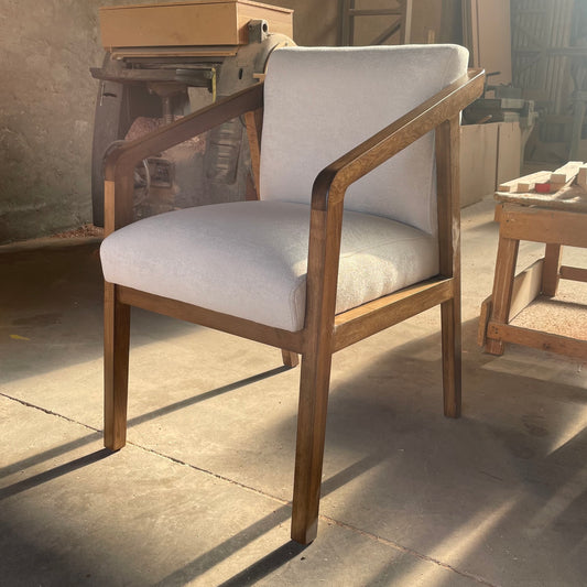 Sitial/ Silla en lenga teñida Roma