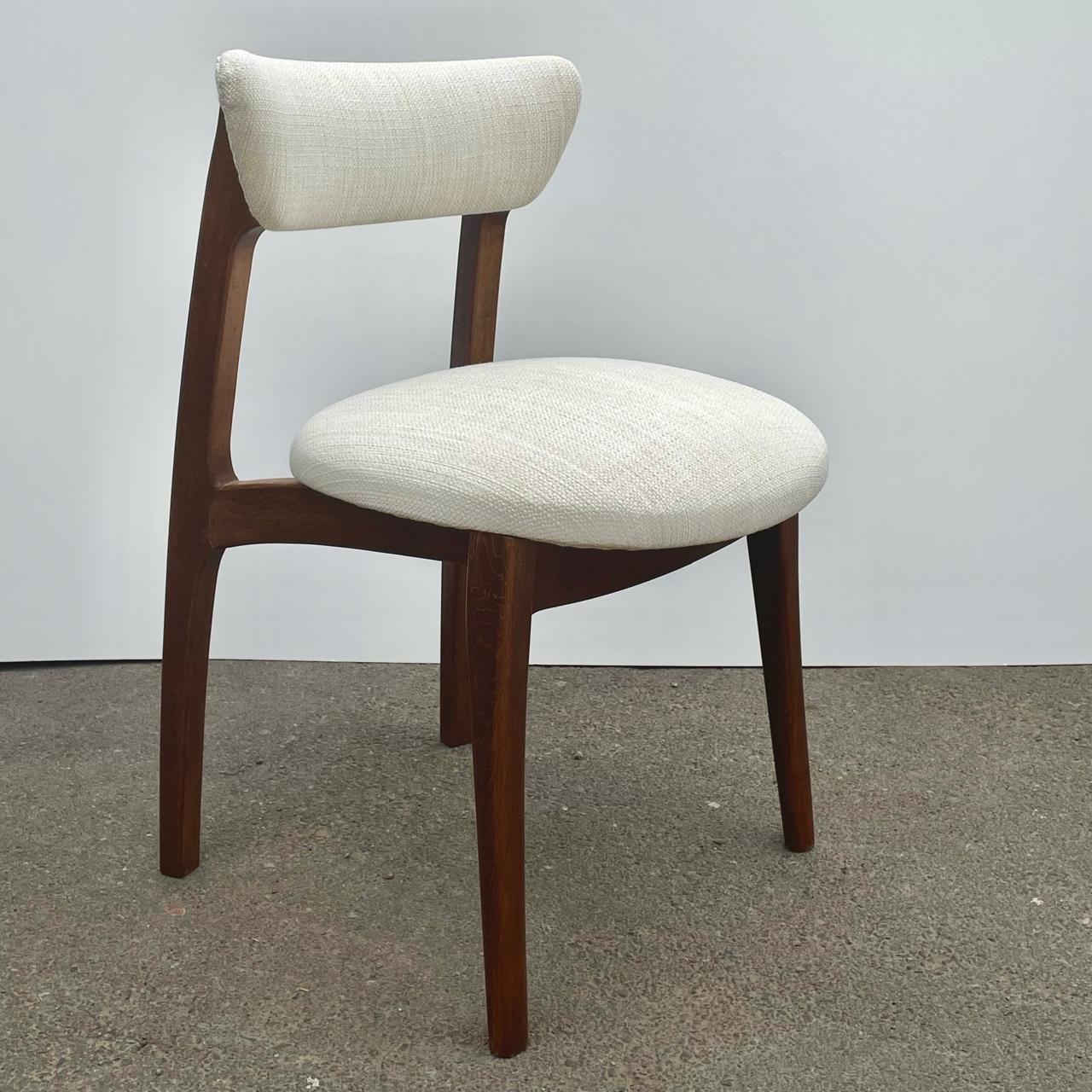 Silla Val en lenga teñida