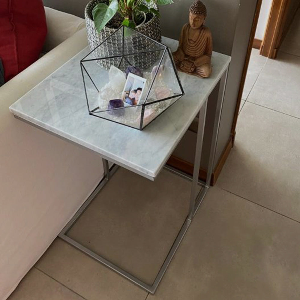 Mesa lateral Lia Mármol