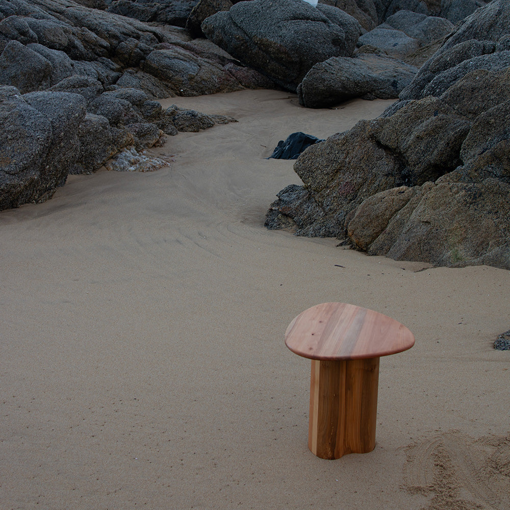 Mesa lateral Váthos natural