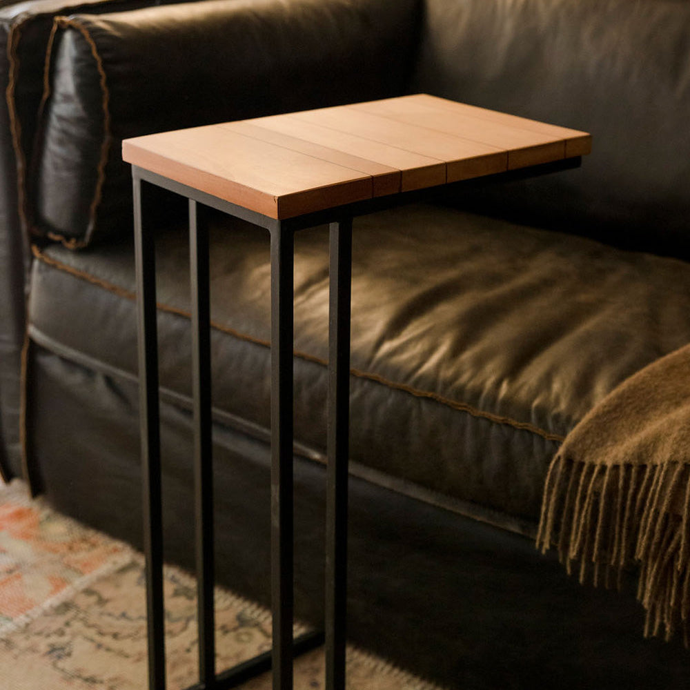 Mesa de apoyo Guille en Roble