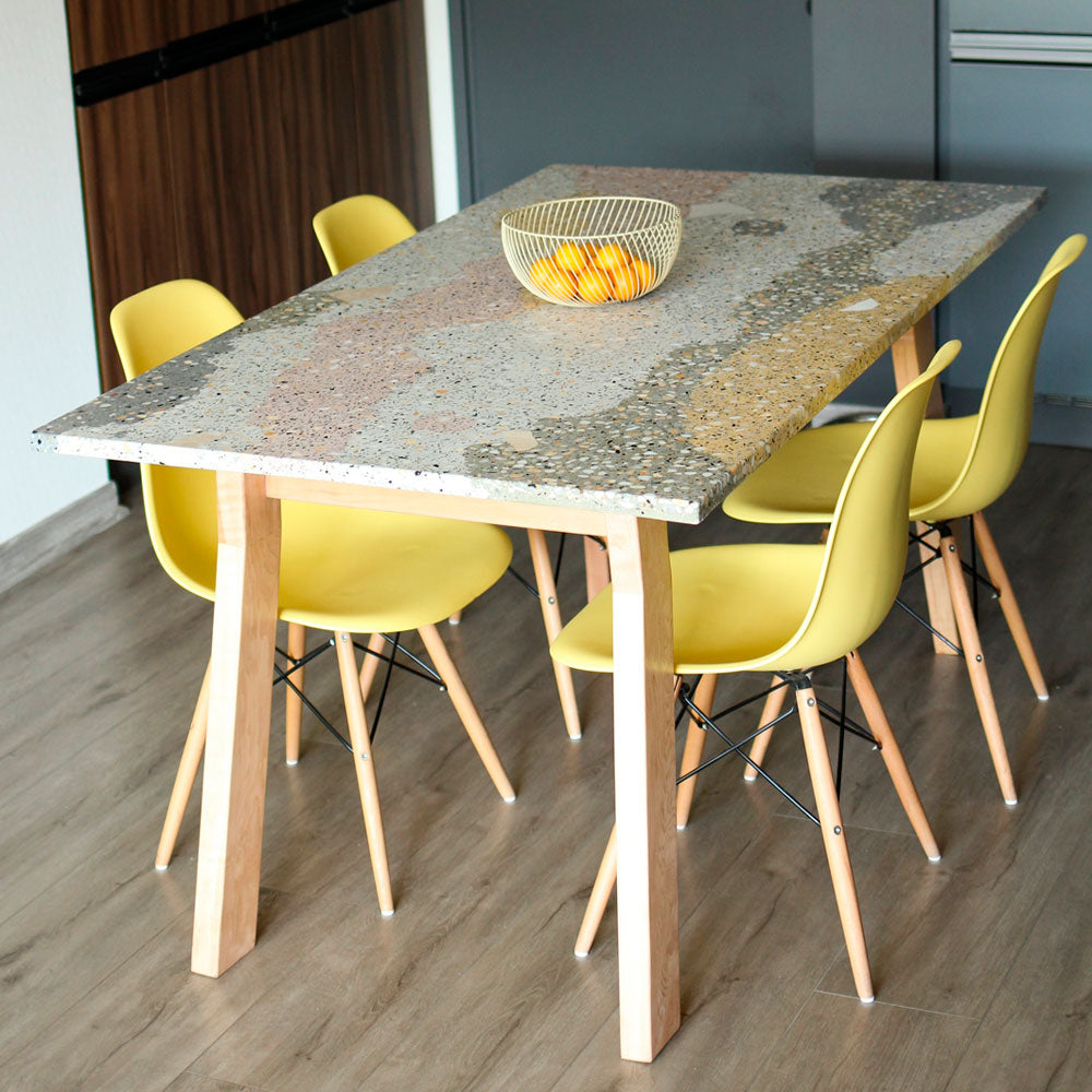 Mesa de comedor en terrazo MCOS08