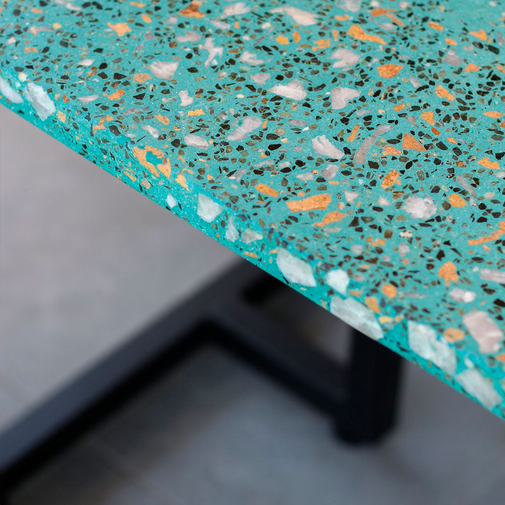 Mesa de comedor en terrazo MCOS10