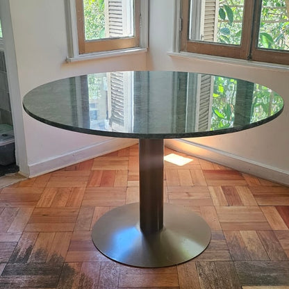 Mesa de comedor en Mármol verde Alpi base Tulip