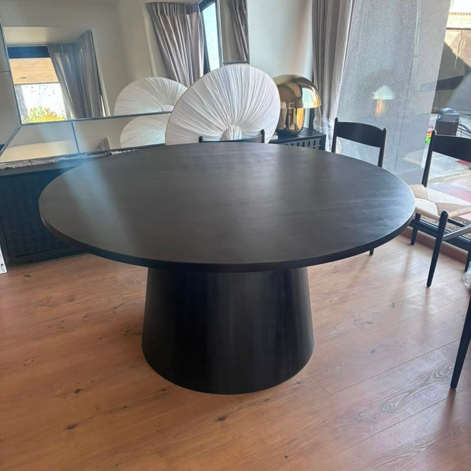 Comedor Cono castaño black