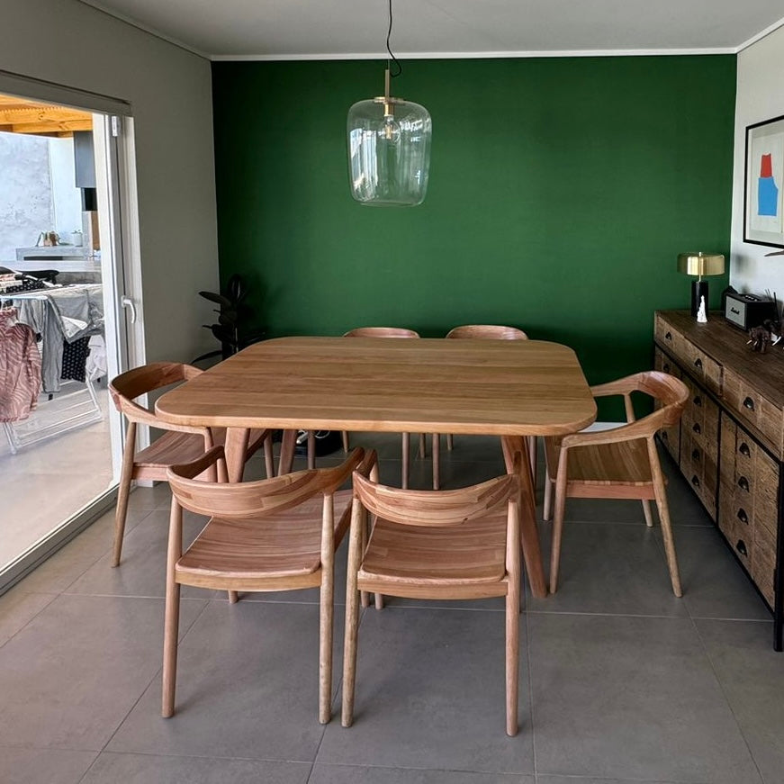 Mesa de comedor Antonia en lenga