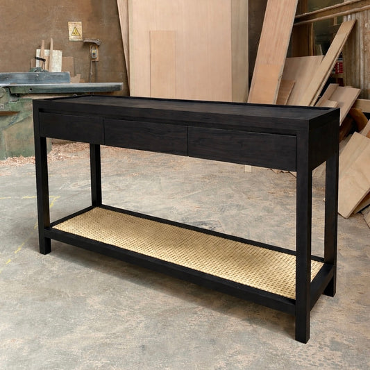 Arrimo nativo en castaño black y ratán