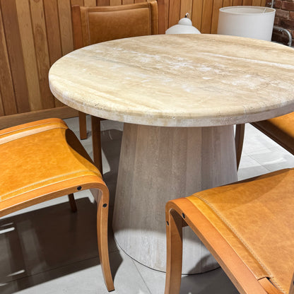 Comedor de Mármol travertino Ojiva