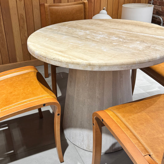 Comedor de Mármol travertino Ojiva
