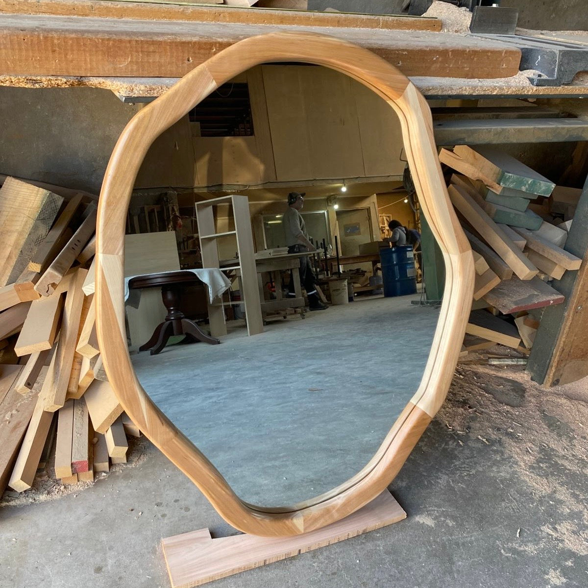 Espejo curvo en Lenga