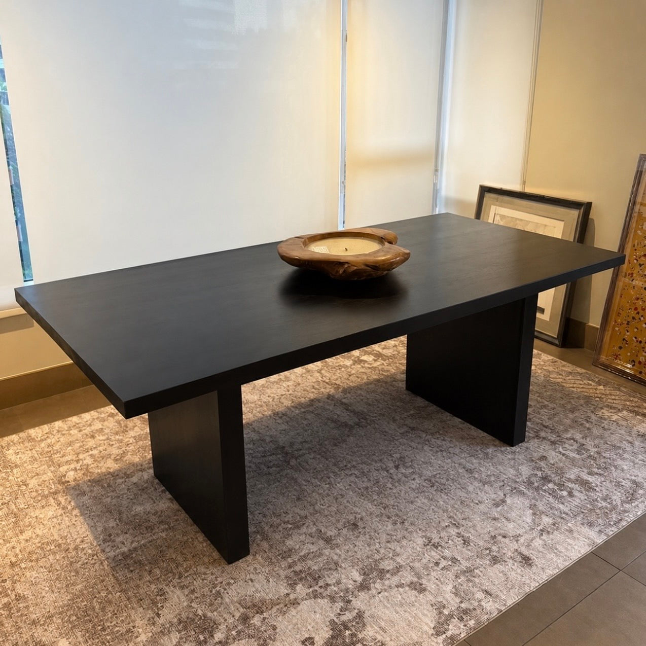 Mesa de comedor Carla en lenga teñida