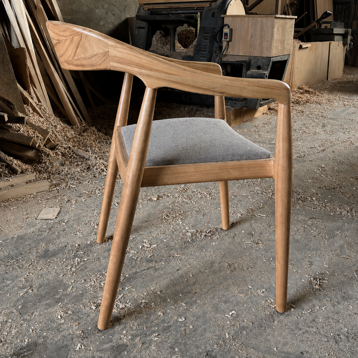 Silla nórdica lenga con tela Chenille