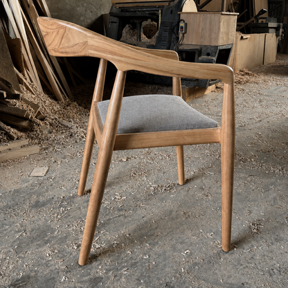 Silla nórdica lenga con tela Chenille