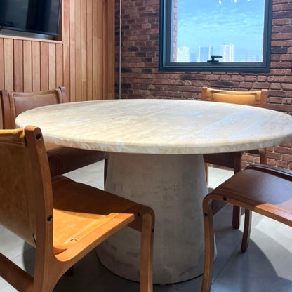 Comedor de Mármol travertino Ojiva