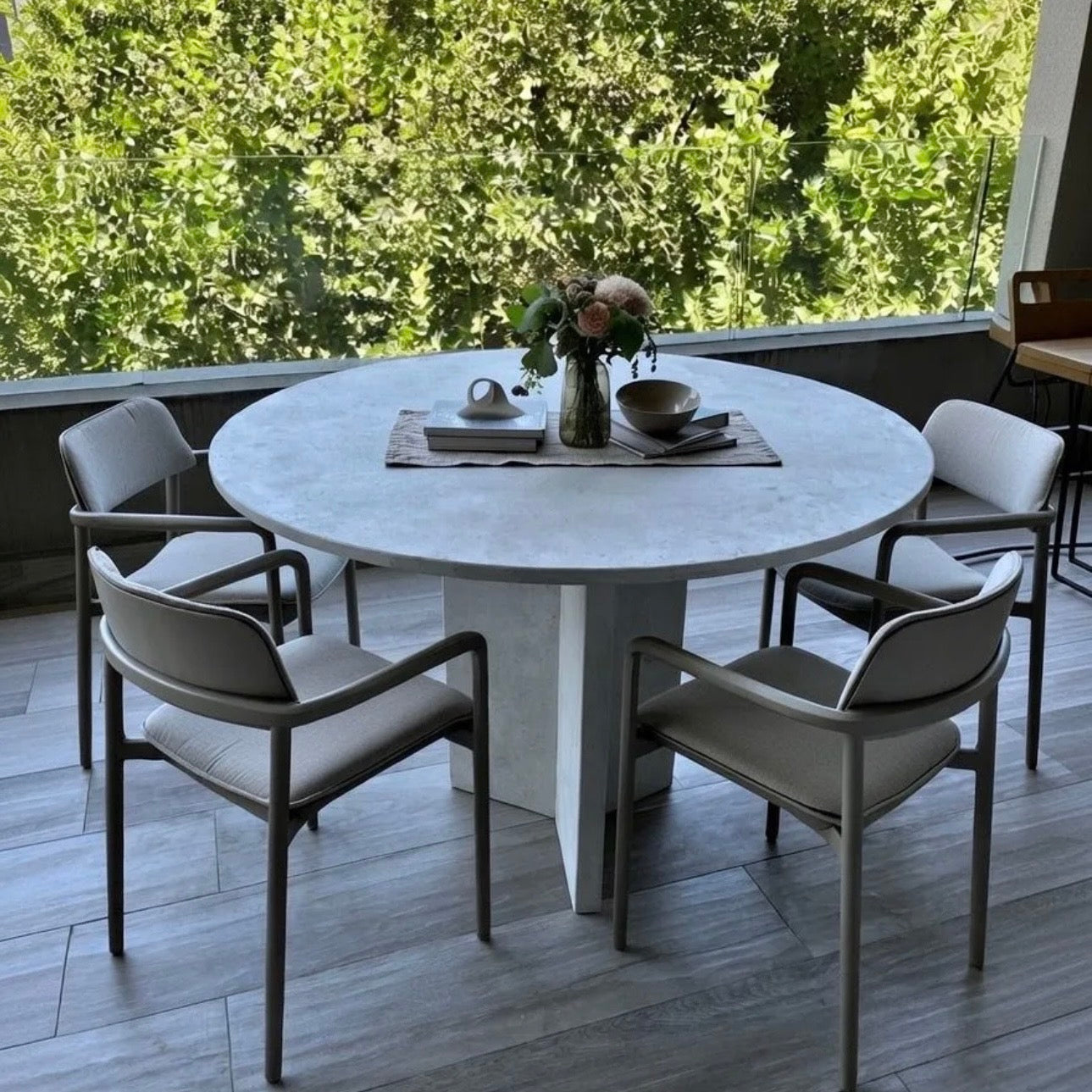 Mesa de Comedor Mármol Rústico
