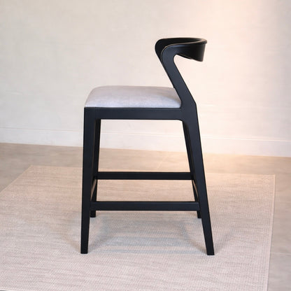 Silla alta en lenga black