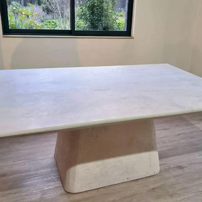 Comedor de Mármol travertino cónico lll