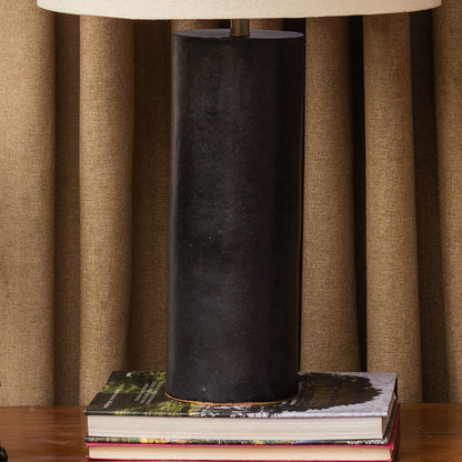 Lámpara de mesa Puelche cerámica gres Blanca/negra