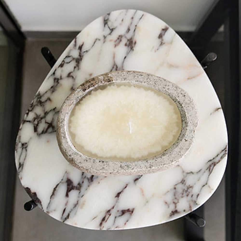 Mesa lateral Perla en mármol