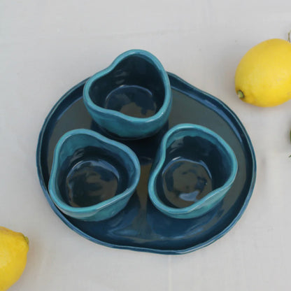 Plato y 3 pocillos blue picoteo cerámica gres