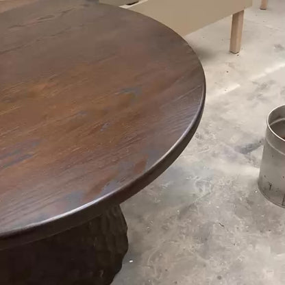 Comedor Maestro tallado en roble americano teñido