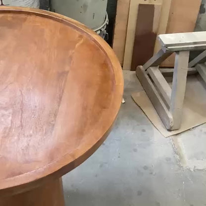Mesa lateral Inna